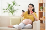 ?孕期這些食物千萬(wàn)別吃，再饞也要忍?。?/>			</a>
		</div>
		<div   id=